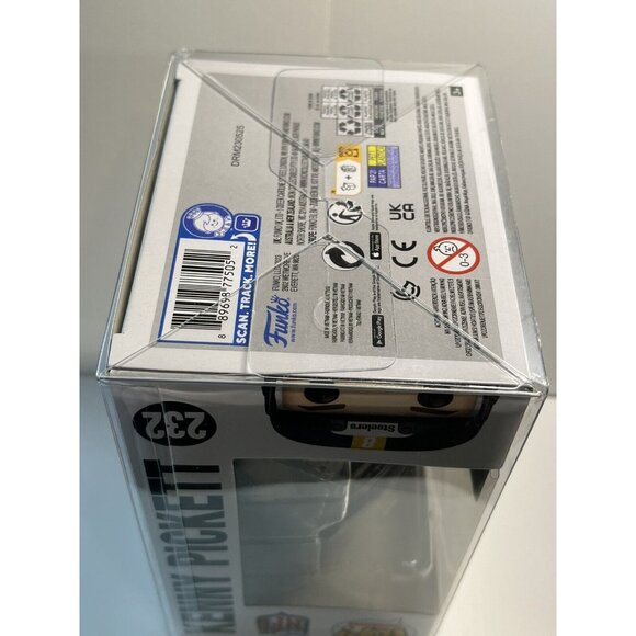 Kenny Pickett Stealers Eagles # 232 NFL FUNKO POP BRAND NEW Mib Free Protector! - Picture 4 of 5